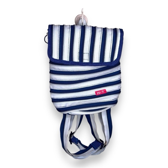 ZIP IT BRAND BACKPACK BLUE STRIPE PASTEL LIGHTWEIGHT TRAVEL - Picture 1 of 9